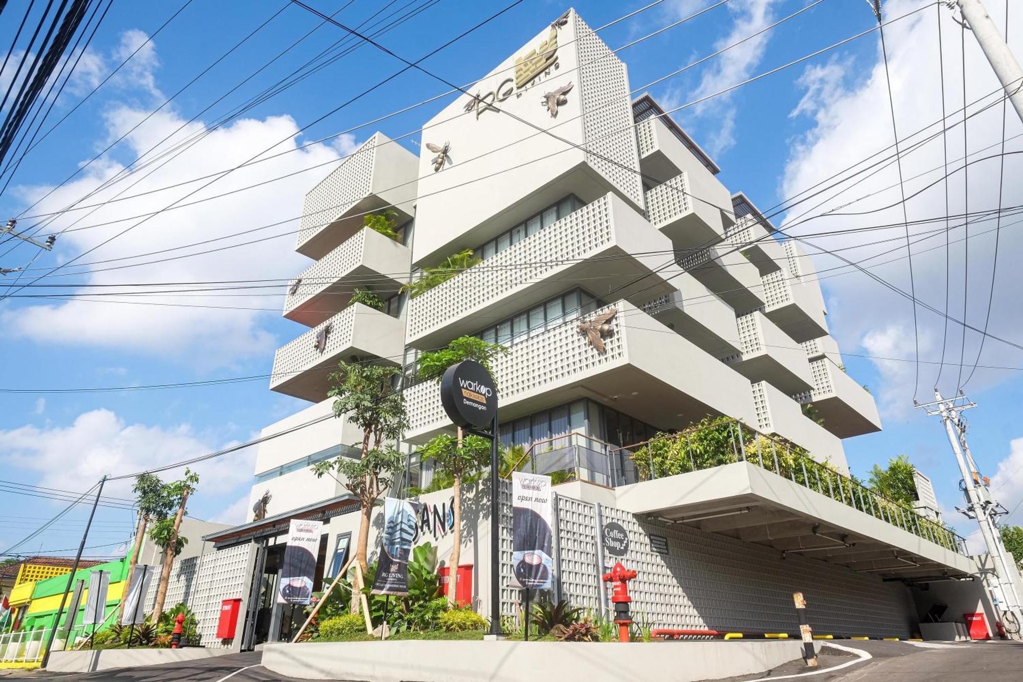 Sans Hotel Rg Living Jogja By Reddoorz Pakualaman Zewnętrze zdjęcie